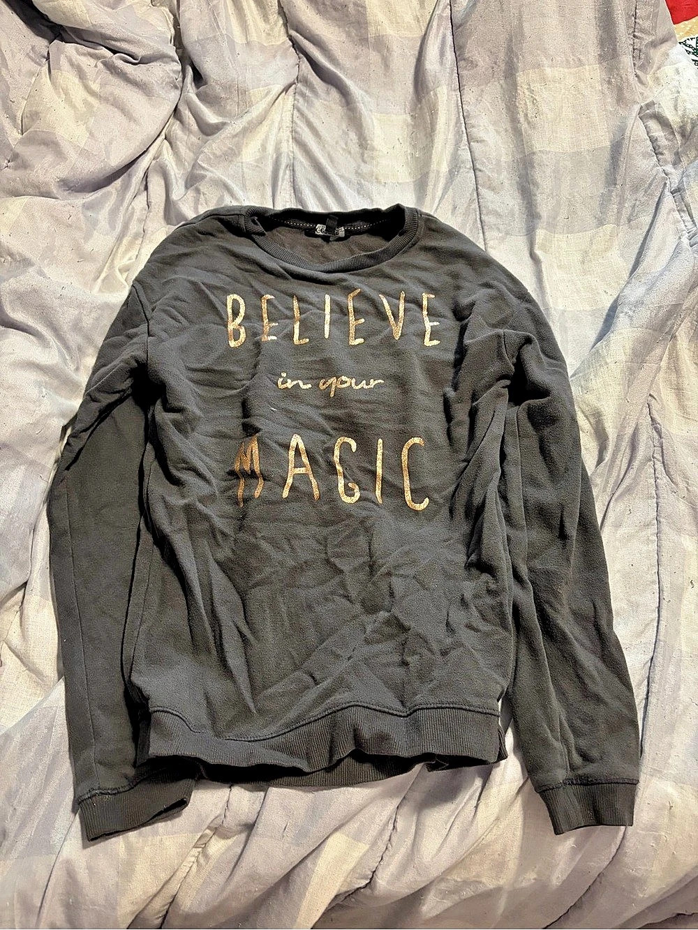 George Graphic Long Sleeve Top in Black & Gold Size Large